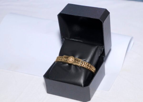 Versace Elegnet Golden Bracelet – VGB012